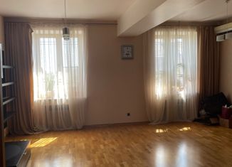 Продается 5-ком. квартира, 157 м2, Орск, проспект Мира, 19