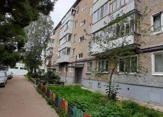 Однокомнатная квартира на продажу, 33.6 м2, Краснокамск, улица Пушкина, 18