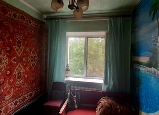 Продается трехкомнатная квартира, 43 м2, Цимлянск, Московская улица, 47/17