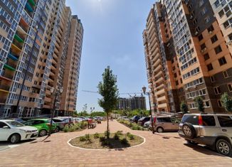 Продажа 1-ком. квартиры, 39 м2, Краснодар, Степная улица, 1/1к2, ЖК Приоритет