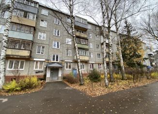Продам трехкомнатную квартиру, 60 м2, Нижний Новгород, улица Энгельса, 11, микрорайон Дарьино