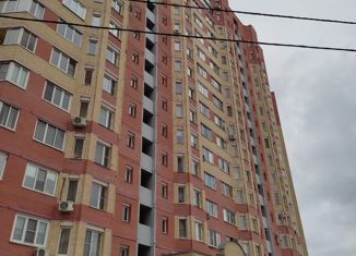 Продается 4-ком. квартира, 120 м2, деревня Федурново, улица Авиарембаза, 8