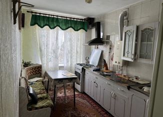 Трехкомнатная квартира на продажу, 54 м2, посёлок Саракташ, Комсомольская улица, 158