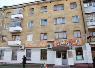 Продам 3-комнатную квартиру, 55 м2, Саров, улица Карла Маркса, 4