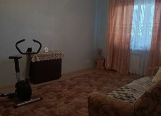 Продам 1-комнатную квартиру, 41 м2, Саратовская область, улица имени В.И. Гришаева, 6