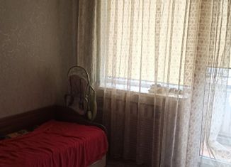 3-комнатная квартира на продажу, 59.7 м2, село Александров Гай, улица Красного Бойца, 59