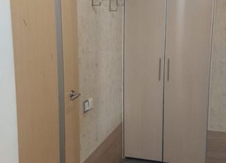 Однокомнатная квартира на продажу, 32 м2, Москва, улица Академика Янгеля, 6, метро Академика Янгеля