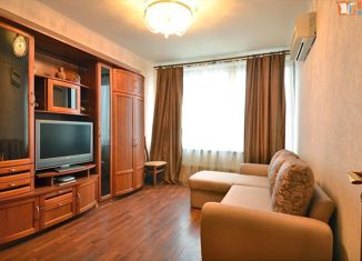 Продается четырехкомнатная квартира, 73 м2, Сибай, улица Белова, 30