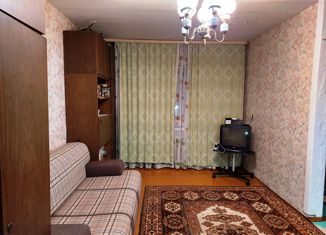 Продается трехкомнатная квартира, 57.8 м2, Екатеринбург, улица Пальмиро Тольятти, 7, Верх-Исетский район