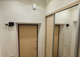 Продам 1-ком. квартиру, 53 м2, Москва, улица Екатерины Будановой, 12, улица Екатерины Будановой