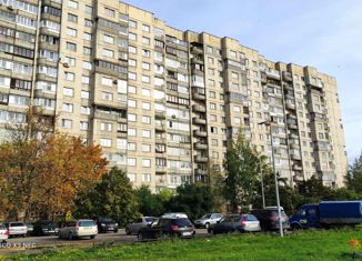 Продажа 2-комнатной квартиры, 49 м2, Санкт-Петербург, Малая Балканская улица, 32, метро Купчино