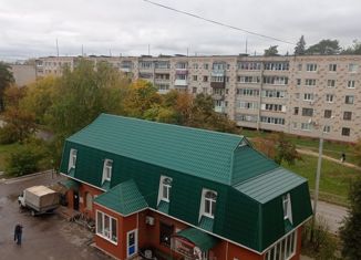 Продажа 2-комнатной квартиры, 43 м2, Жуков, улица Ленина, 14