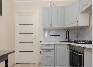 Продам двухкомнатную квартиру, 43 м2, посёлок Новоомский, улица Николаева, 2