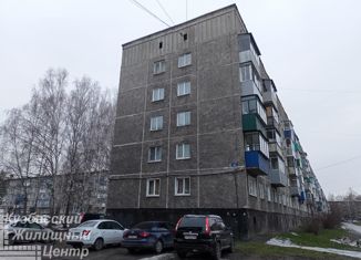 Продаю 2-комнатную квартиру, 44.5 м2, Осинники, улица Победы, 44