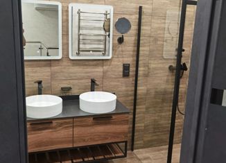 Четырехкомнатная квартира на продажу, 106.3 м2, деревня Кривцово, Окольная улица, 3