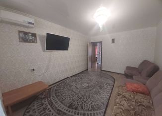 Продаю трехкомнатную квартиру, 57.4 м2, Ясный, Северная улица, 5