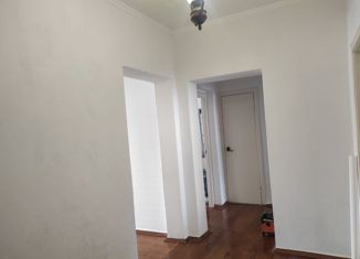 Продаю 3-комнатную квартиру, 80.3 м2, Геленджик, улица Александра Блока, 5