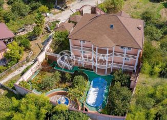 Продаю дом, 370 м2, село Прогресс, улица Карчикяна, 9А/2