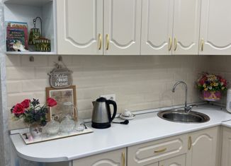 Продаю двухкомнатную квартиру, 46.7 м2, Казань, ЖК Казань XXI Век, проспект Альберта Камалеева, 30