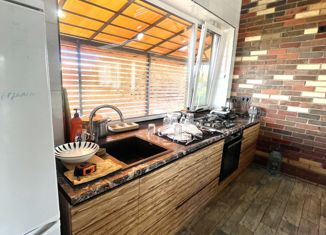 Продаю дом, 250 м2, аул Казахский, Казахская улица, 52