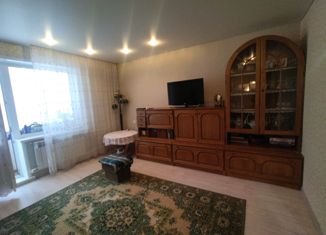 Продажа 2-ком. квартиры, 53 м2, Красноярский край, 7-й микрорайон, 27