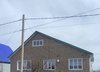 Продам дом, 200 м2, село Раевский, улица Кадырова, 15