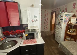 Продается двухкомнатная квартира, 46.8 м2, село Сергиевское, улица Александрова, 7