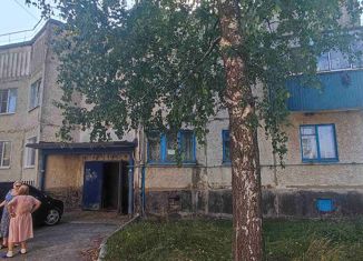 Продается 3-ком. квартира, 64 м2, село Гнилуша, улица Ленина, 67