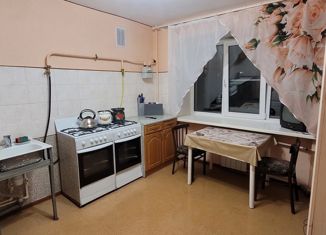 Сдам в аренду 5-ком. квартиру, 85 м2, Череповец, улица Мира, 27