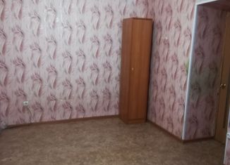 Продам 1-ком. квартиру, 30 м2, Соликамск, улица Матросова, 4