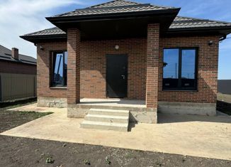 Продажа дома, 90 м2, станица Новотитаровская, улица Сергея Есенина