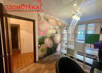 Продается двухкомнатная квартира, 45.9 м2, Екатеринбург, улица Избирателей, 50, улица Избирателей