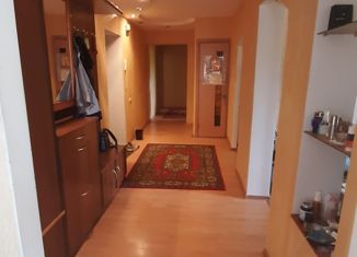 Продается 4-комнатная квартира, 85.5 м2, Саянск, Октябрьский микрорайон, 2