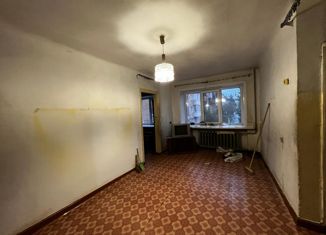 Продажа трехкомнатной квартиры, 53.6 м2, Асбест, Ленинградская улица, 6