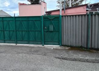 Продаю 2-ком. квартиру, 39 м2, Ставрополь, Мартовский переулок, 3, микрорайон № 17