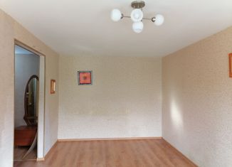 Продаю 1-ком. квартиру, 31.9 м2, Владивосток, Бородинская улица, 23, Советский район