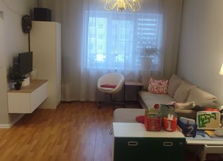 Трехкомнатная квартира на продажу, 88.5 м2, Кириши, Волховская набережная, 44