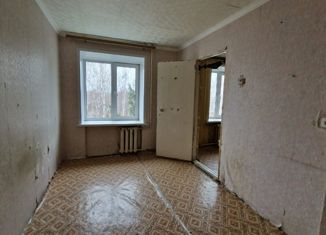 Продам комнату, 13 м2, Азнакаево, улица Ямашева, 6