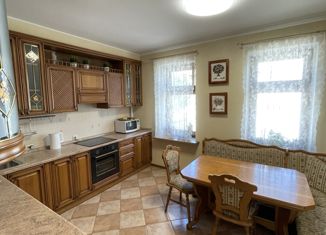 Продается 4-ком. квартира, 163 м2, Нижний Новгород, Холодный переулок, 5, Холодный переулок