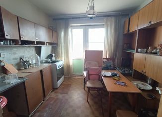 Продам 2-ком. квартиру, 50 м2, Нальчик, улица Ю.А. Гагарина, 8, район Аэропорт