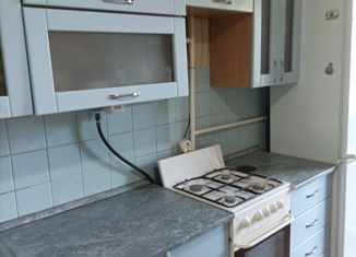 Продам 2-комнатную квартиру, 44.2 м2, Елабуга, улица Тази Гиззата, 18