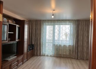 Продаю трехкомнатную квартиру, 74 м2, Челябинская область, улица Рылеева, 2В