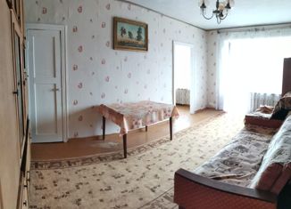 Продаю 3-комнатную квартиру, 56 м2, рабочий поселок Первомайский, Интернациональная улица, 1