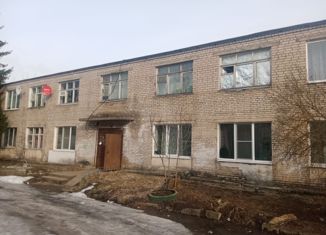 Продается комната, 65 м2, Чудово, улица Губина, 11