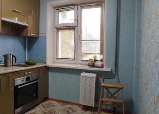 Продается 3-ком. квартира, 64 м2, Нефтеюганск, 9-й микрорайон, 20