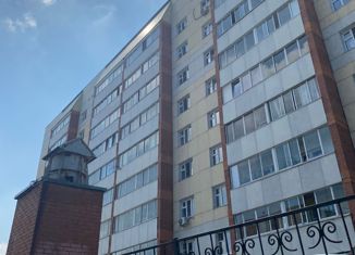 Продается 2-ком. квартира, 64.2 м2, Топки, улица Луначарского, 2А