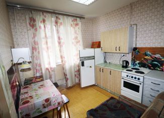 Продам однокомнатную квартиру, 43 м2, Москва, улица Исаковского, 6к1, метро Мякинино