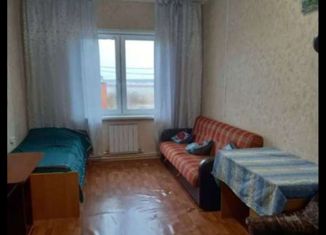 Продается 2-комнатная квартира, 60 м2, поселок городского типа Уренгой, улица Геологов, 38