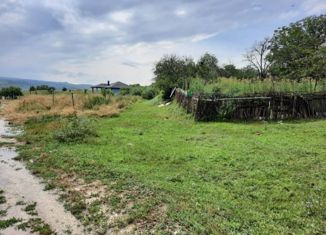 Продается земельный участок, 7 сот., поселок Нежинский, улица 3-я Линия