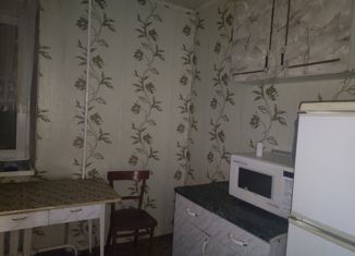 Продаю однокомнатную квартиру, 36 м2, Каменск-Шахтинский, микрорайон 60 лет Октября, 6